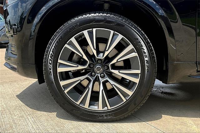 2022 Volvo XC90 Vehicle Photo in Houston, TX 77007