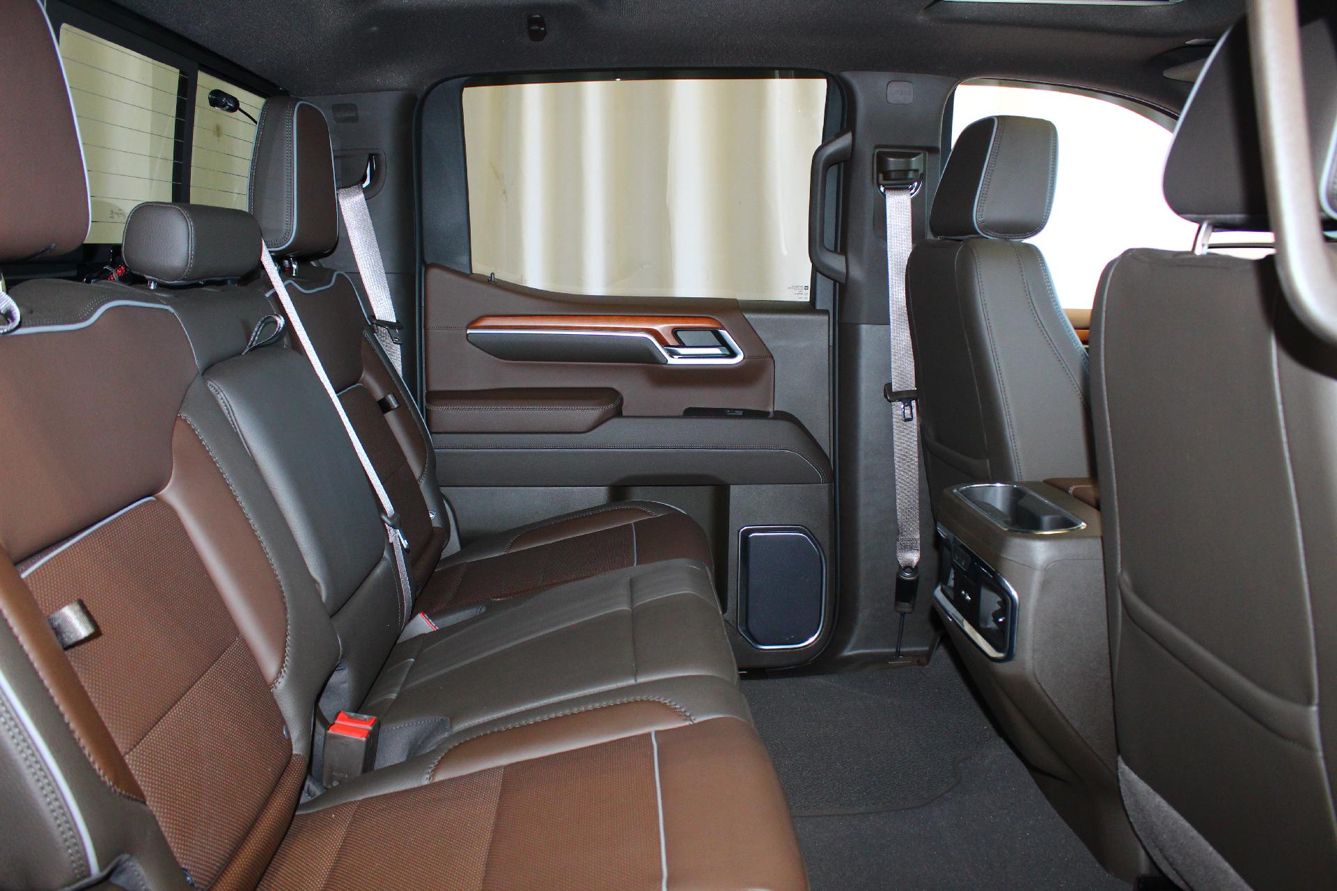 2023 GMC Sierra 1500 Vehicle Photo in NORTHAMPTON, MA 01060-1120