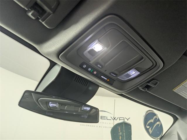 2023 Chevrolet Silverado 1500 Vehicle Photo in ENGLEWOOD, CO 80113-6708