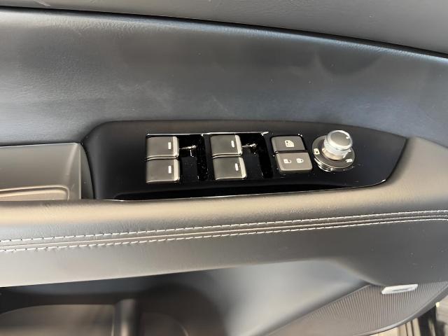 2025 Mazda CX-5 Vehicle Photo in Green Bay, WI 54304