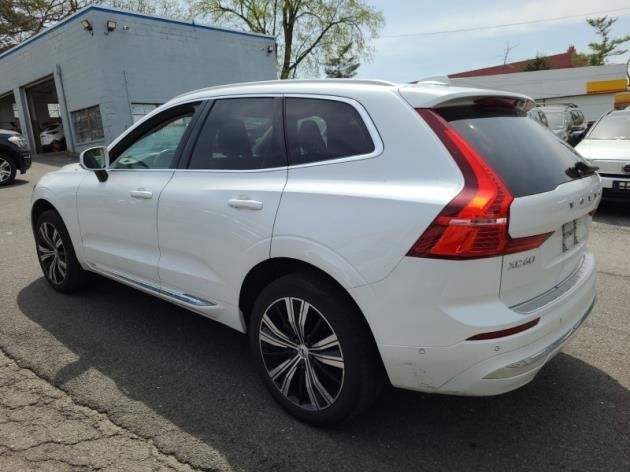 2022 Volvo XC60 Vehicle Photo in Houston, TX 77007