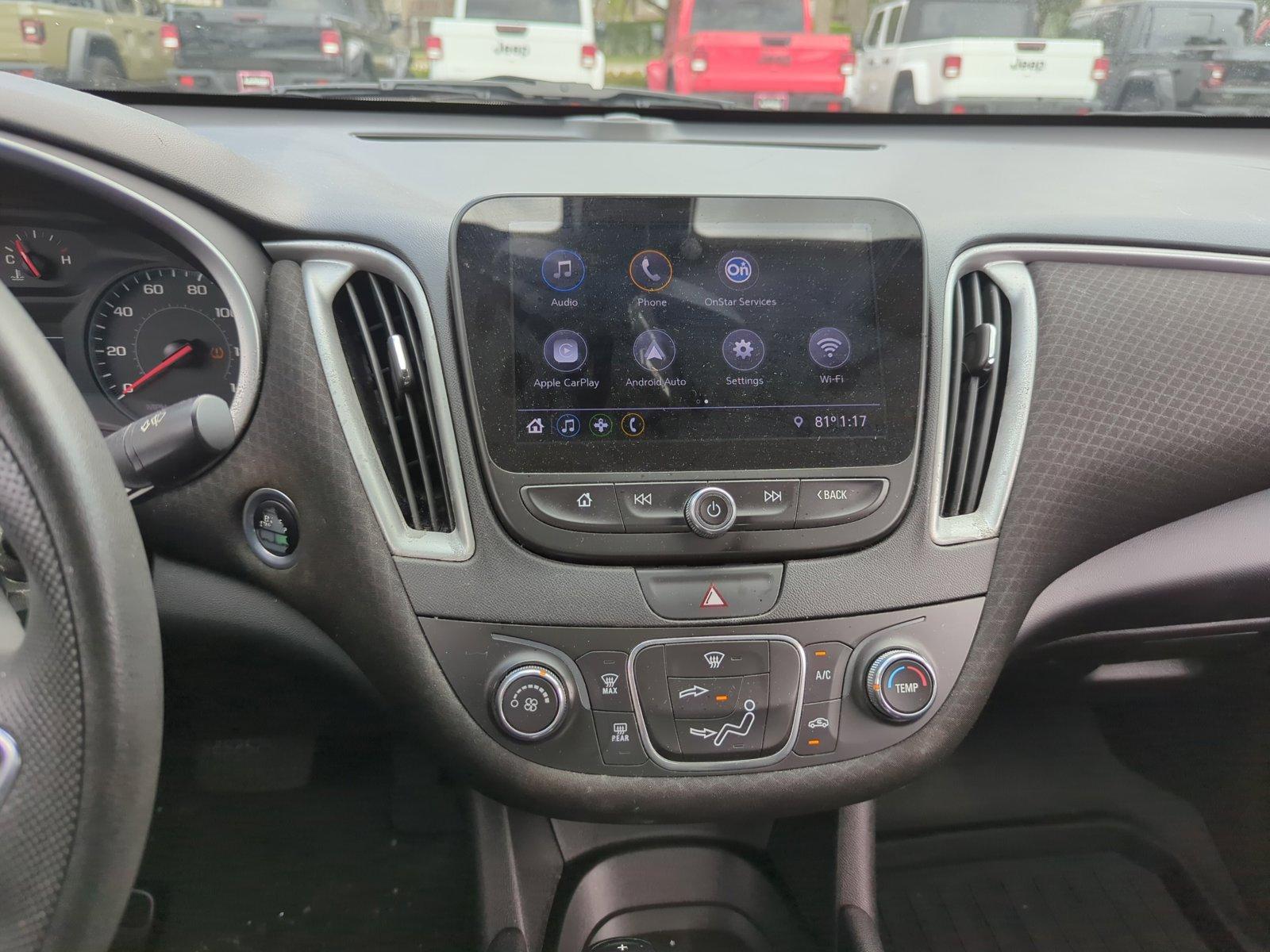 2019 Chevrolet Malibu Vehicle Photo in Pembroke Pines, FL 33027