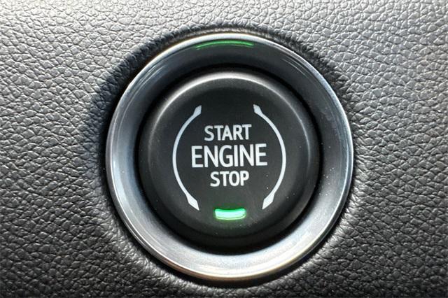 2025 GMC Acadia Vehicle Photo in ELK GROVE, CA 95757-8703