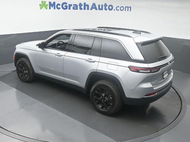 2024 Jeep Grand Cherokee Vehicle Photo in Cedar Rapids, IA 52402