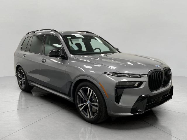 2025 BMW X7 M60i Vehicle Photo in Appleton, WI 54913
