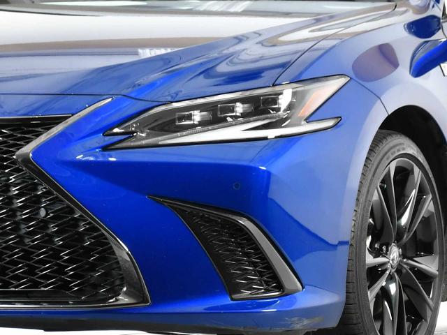2022 Lexus ES 300h Vehicle Photo in DALLAS, TX 75235