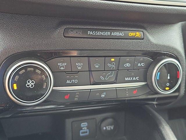 2022 Ford Escape Vehicle Photo in Pleasant Hills, PA 15236