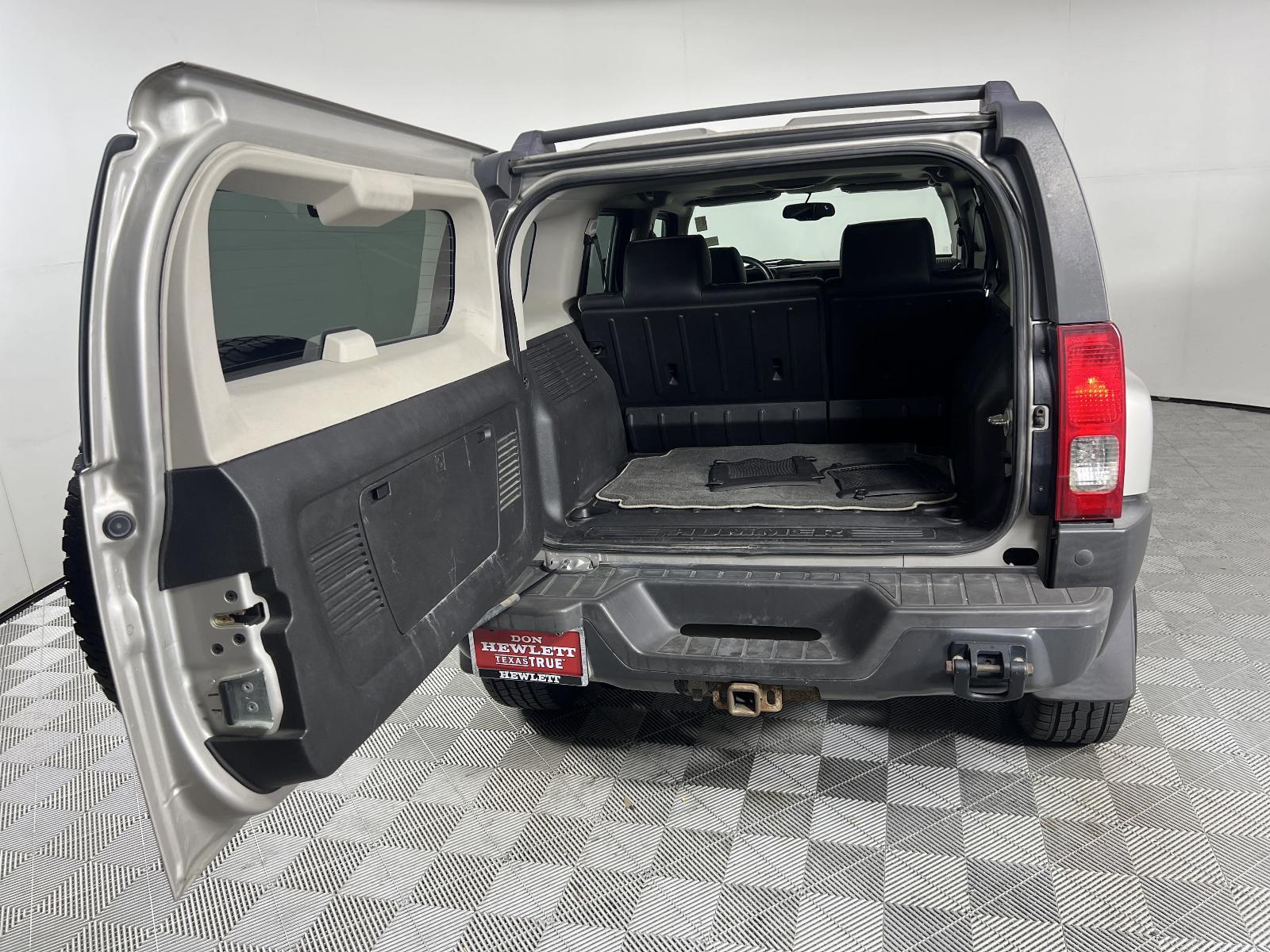 2008 HUMMER H3 Vehicle Photo in GEORGETOWN, TX 78626-7508