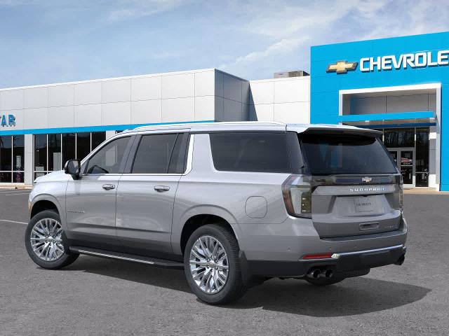 2025 Chevrolet Suburban Vehicle Photo in MOON TOWNSHIP, PA 15108-2571