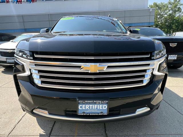 2023 Chevrolet Suburban Vehicle Photo in Roslyn, NY 11576