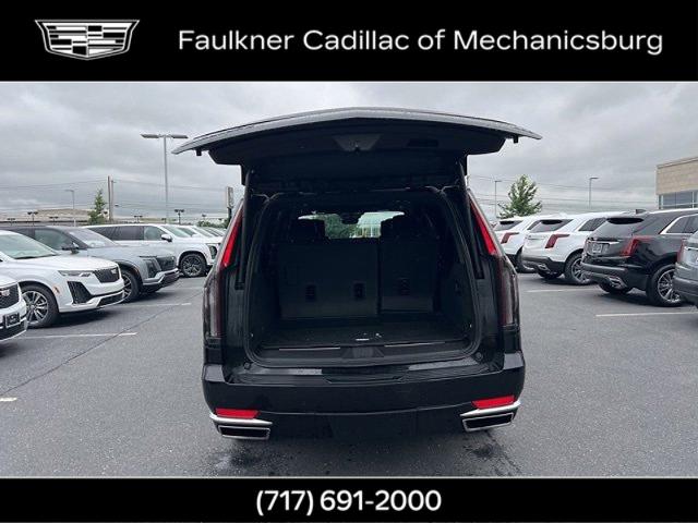 2023 Cadillac Escalade ESV Vehicle Photo in MECHANICSBURG, PA 17050-1707