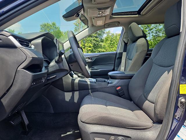 2021 Toyota RAV4 Vehicle Photo in TREVOSE, PA 19053-4984