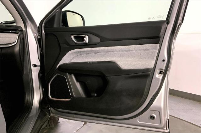 2022 Jeep Compass Vehicle Photo in Lees Summit, MO 64086