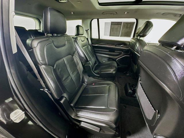 2022 Jeep Grand Cherokee L Vehicle Photo in Doylsetown, PA 18901