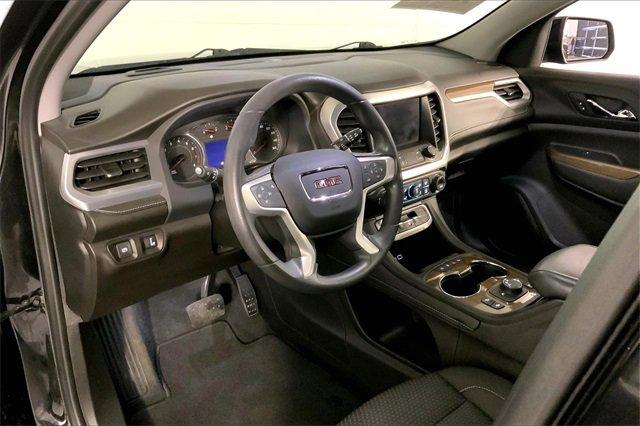 2023 GMC Acadia Vehicle Photo in KANSAS CITY, MO 64114-4502
