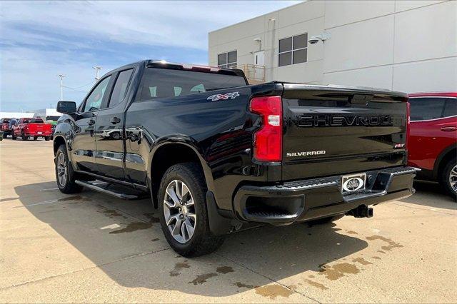 2020 Chevrolet Silverado 1500 Vehicle Photo in TOPEKA, KS 66609-0000