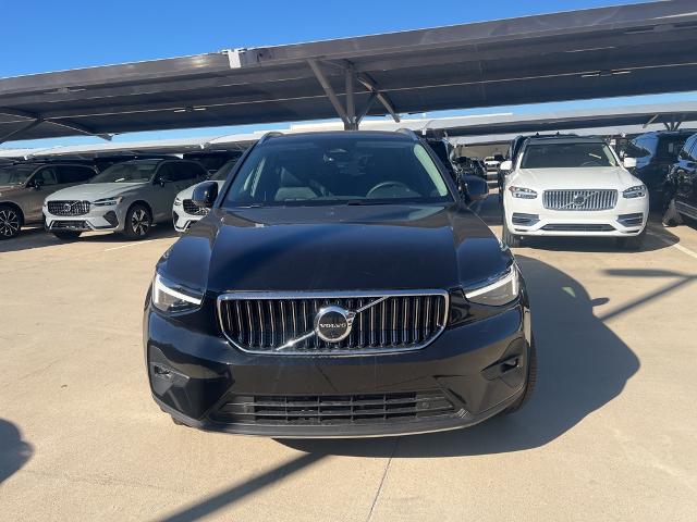 2025 Volvo XC40 Vehicle Photo in Grapevine, TX 76051