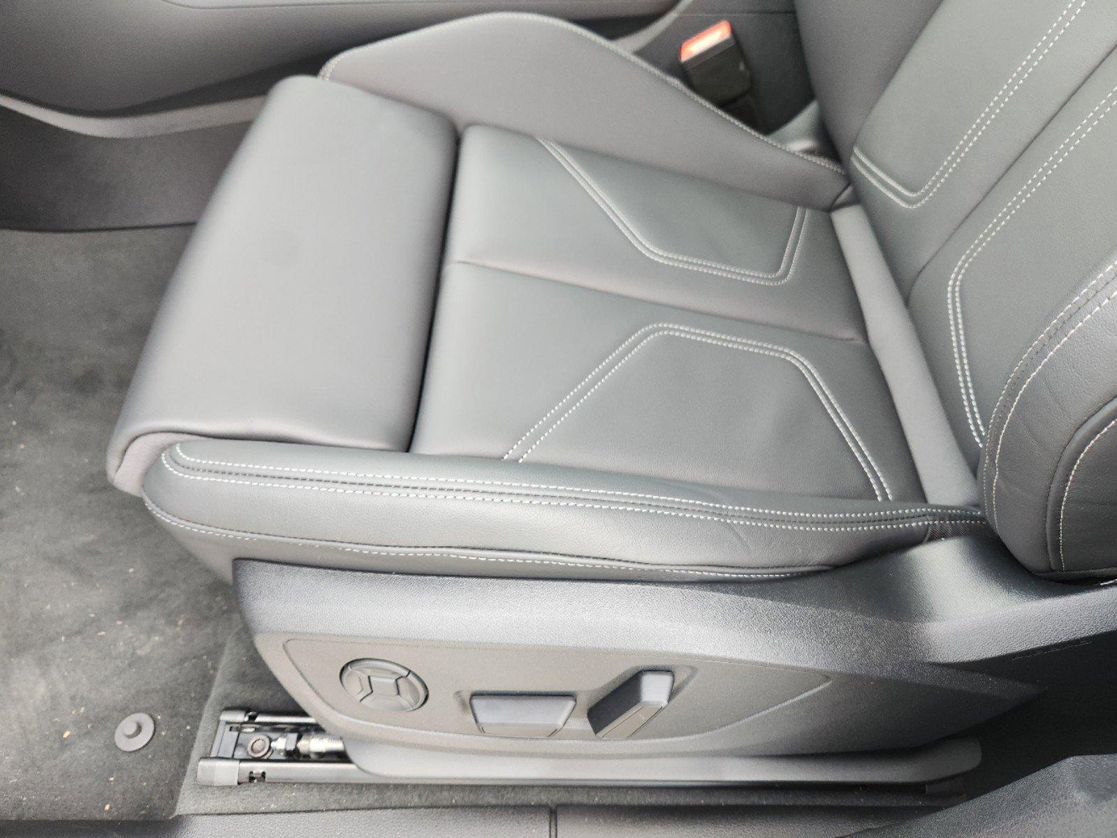 2025 Audi Q3 Vehicle Photo in SUGAR LAND, TX 77478