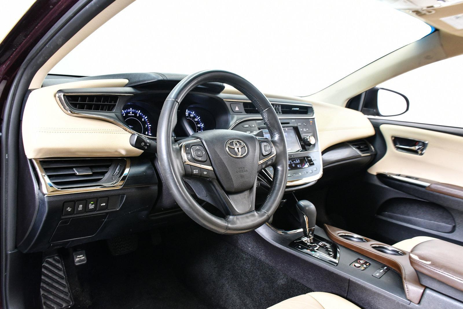 2017 Toyota Avalon Vehicle Photo in DALLAS, TX 75235