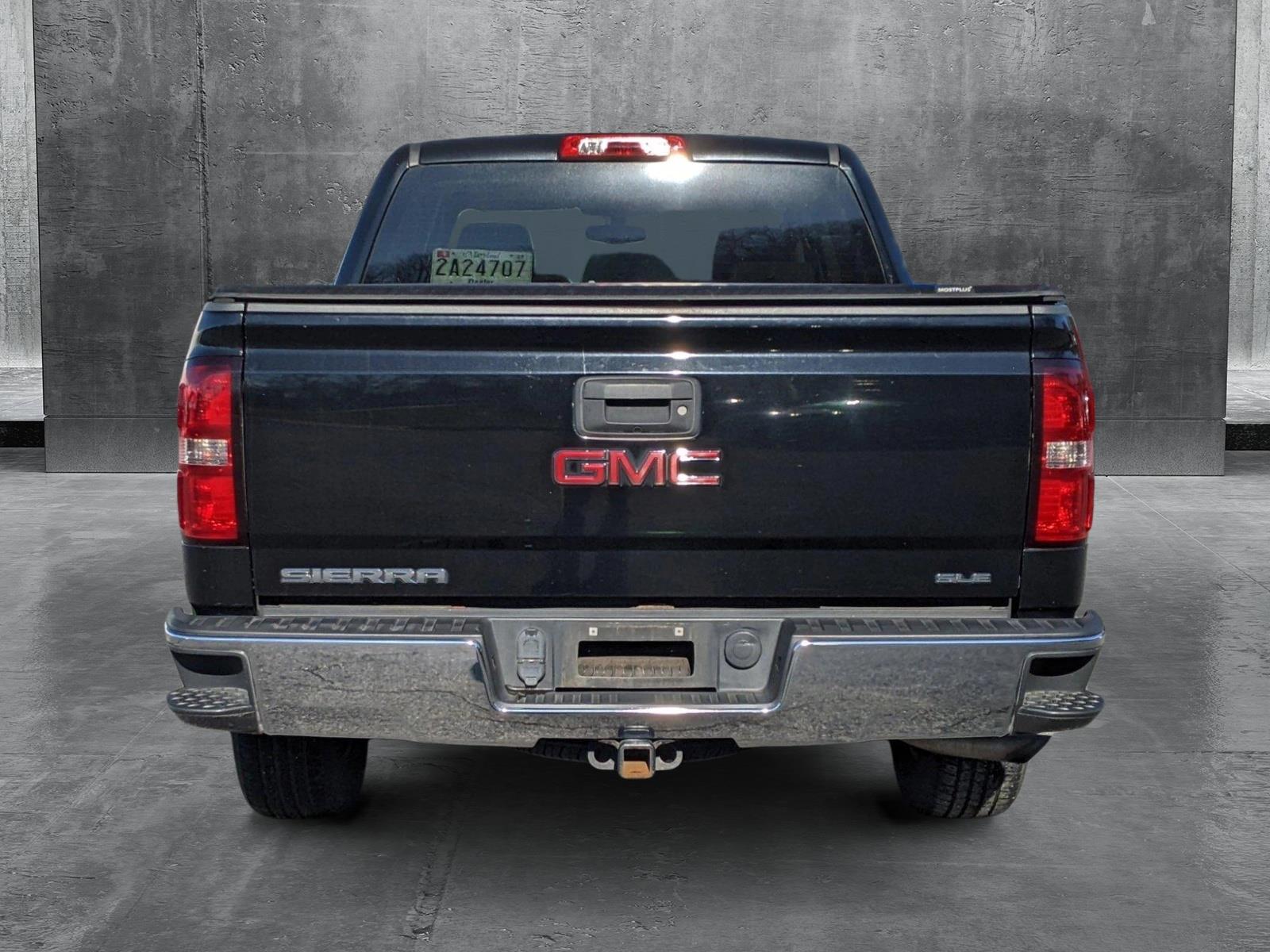 2015 GMC Sierra 1500 Vehicle Photo in TIMONIUM, MD 21093-2300