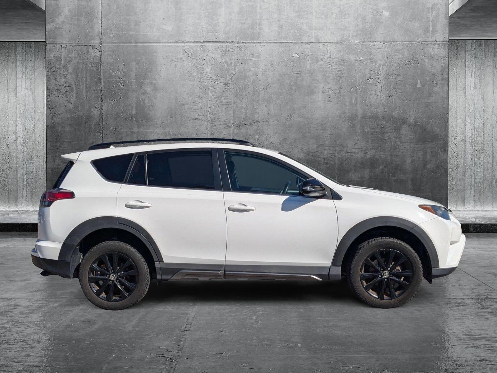 2018 Toyota RAV4 Vehicle Photo in Wesley Chapel, FL 33544