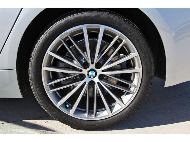 2020 BMW 5 Series Vehicle Photo in ROSENBERG, TX 77471-5675