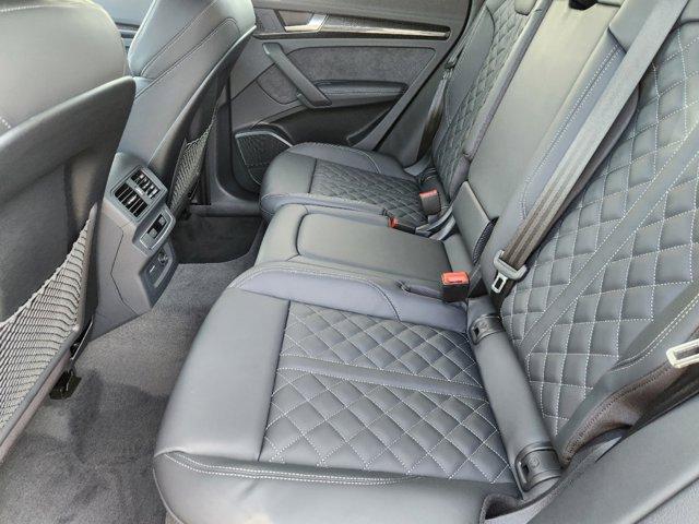 2025 Audi SQ5 Vehicle Photo in HOUSTON, TX 77090