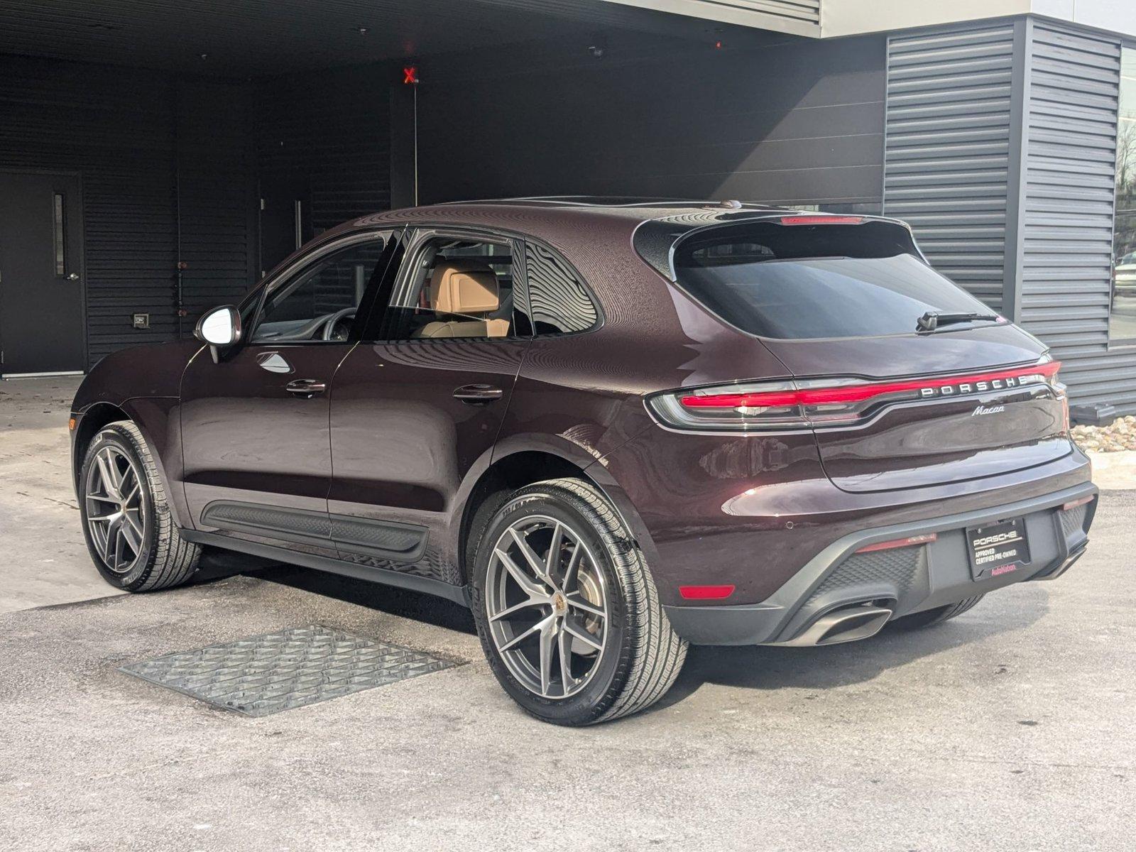 2024 Porsche Macan Vehicle Photo in Towson, MD 21204