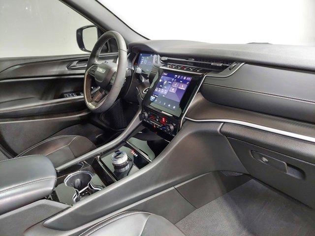 2023 Jeep Grand Cherokee L Vehicle Photo in SAUK CITY, WI 53583-1301