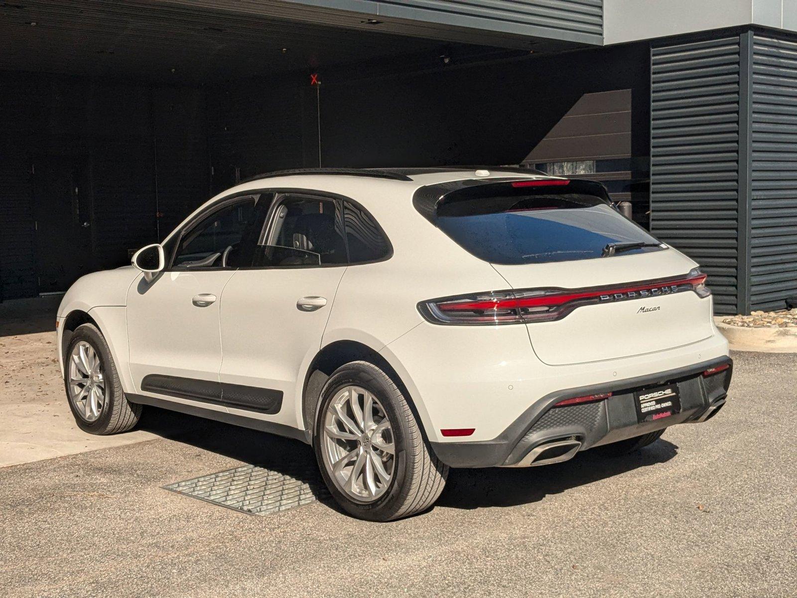 2024 Porsche Macan Vehicle Photo in Towson, MD 21204