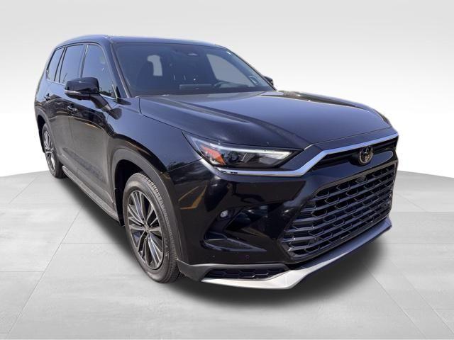 2024 Toyota Grand Highlander Vehicle Photo in DELRAY BEACH, FL 33483-3294