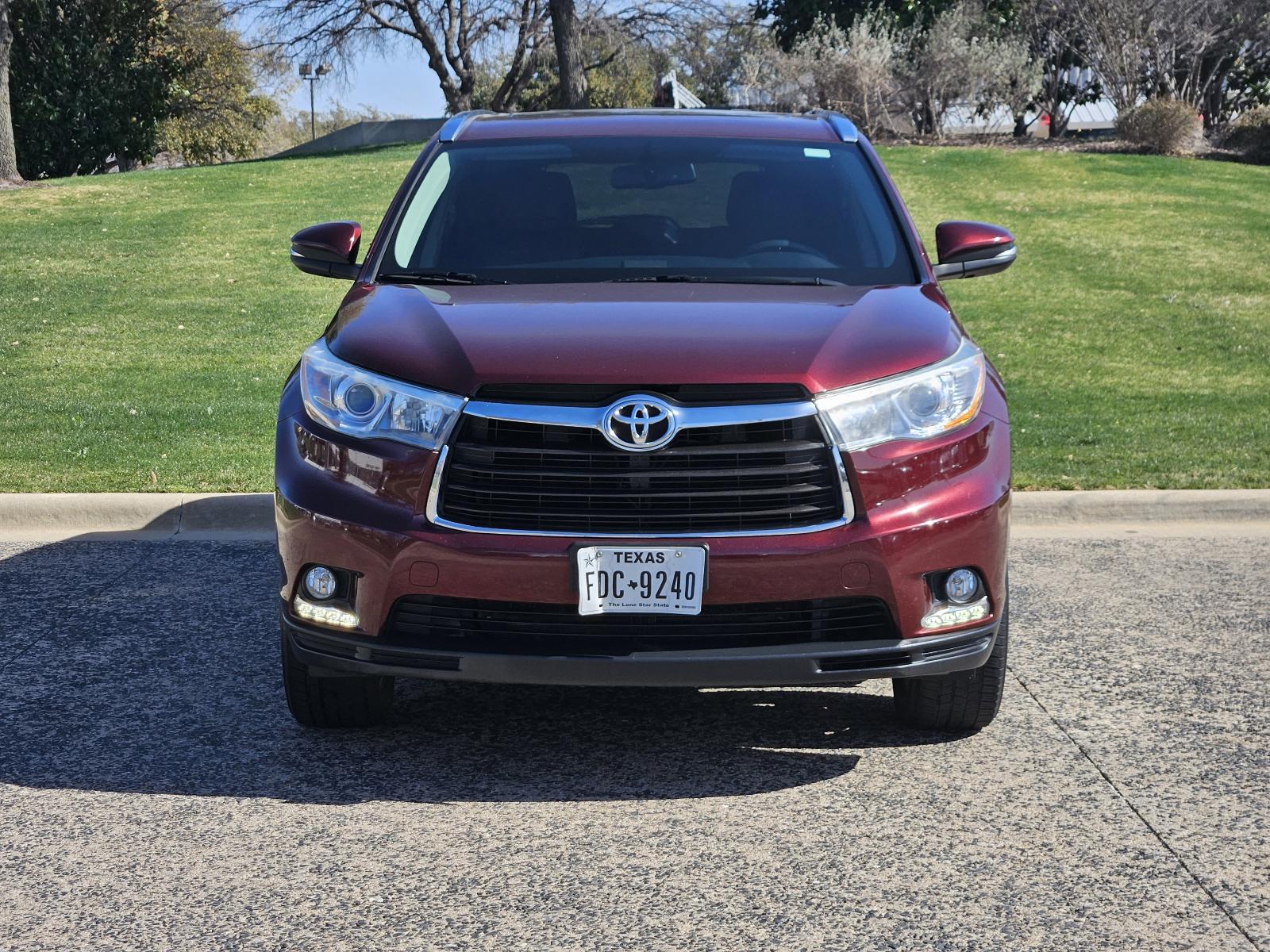 2015 Toyota Highlander Vehicle Photo in Fort Worth, TX 76132