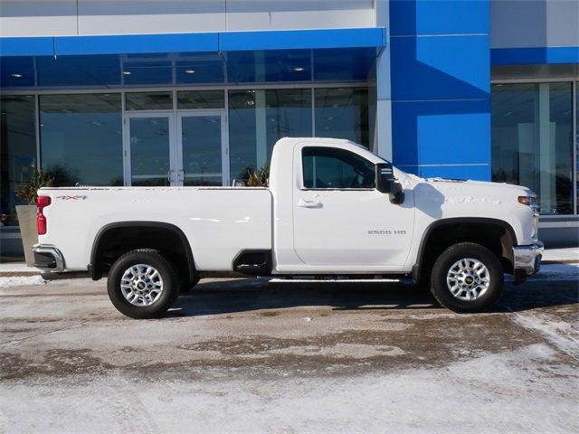 2022 Chevrolet Silverado 2500 HD Vehicle Photo in MAPLEWOOD, MN 55119-4794