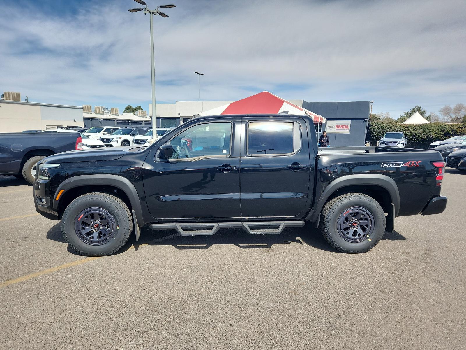 2025 Nissan Frontier Vehicle Photo in Albuquerque, NM 87110