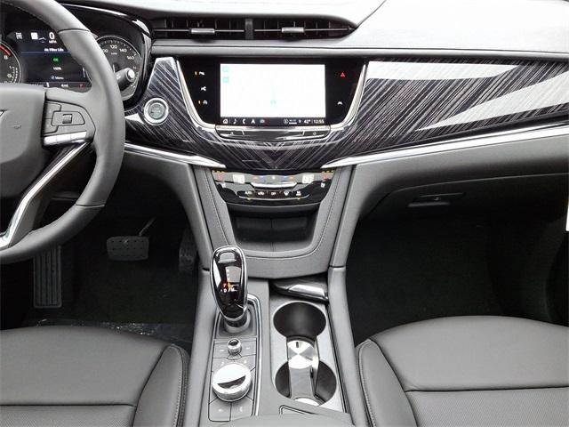 2025 Cadillac XT6 Vehicle Photo in ALLENTOWN, PA 18103-7399