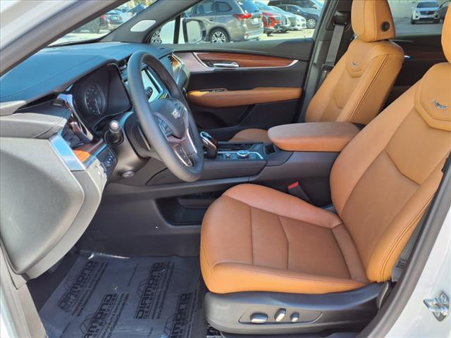 2025 Cadillac XT5 Vehicle Photo in TAMPA, FL 33612-3404
