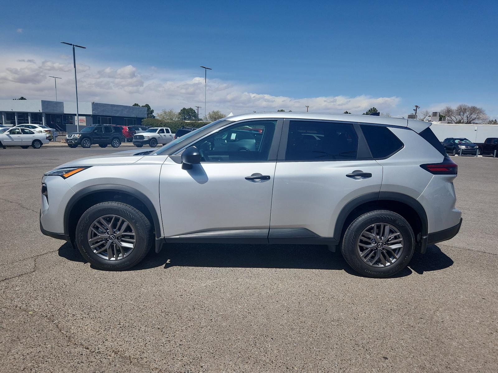 2025 Nissan Rogue Vehicle Photo in Albuquerque, NM 87110