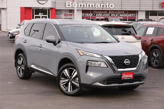 2022 Nissan Rogue Vehicle Photo in Hazelwood, MO 63042