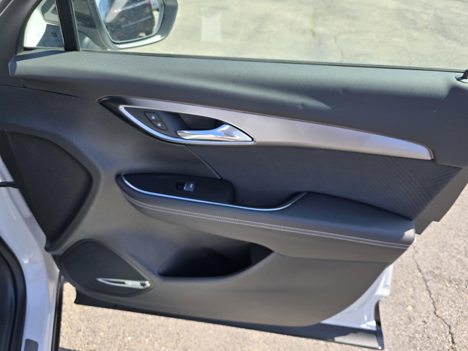 2025 Buick Envision Vehicle Photo in Rolla, MO 65401