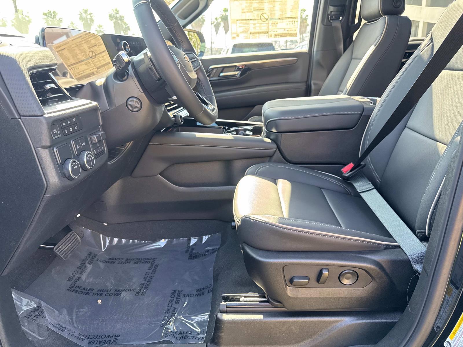 2025 Chevrolet Tahoe Vehicle Photo in LOS ANGELES, CA 90007-3794