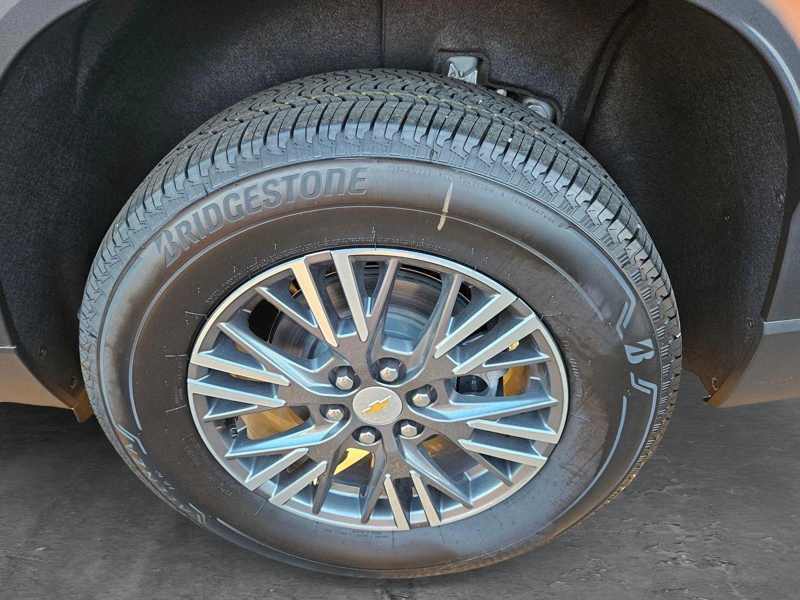 2025 Chevrolet Traverse Vehicle Photo in GREENACRES, FL 33463-3207