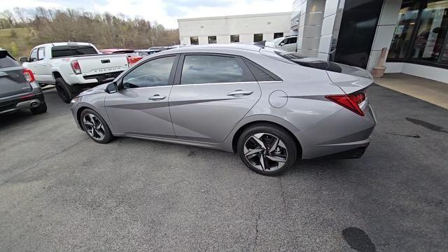 2023 Hyundai ELANTRA Vehicle Photo in Pleasant Hills, PA 15236