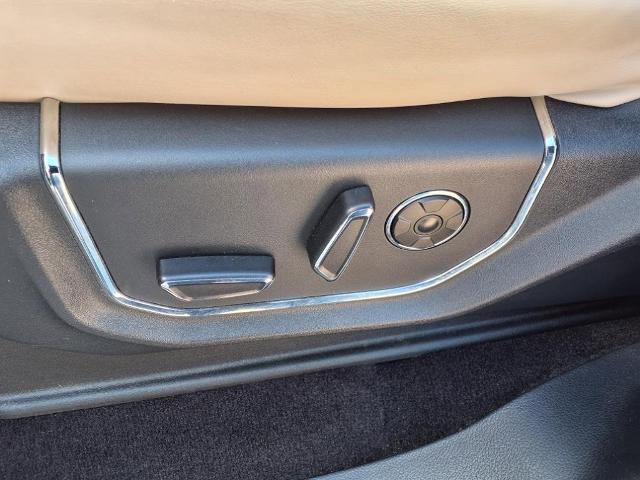 2022 Ford Expedition Vehicle Photo in HENDERSON, NC 27536-2966