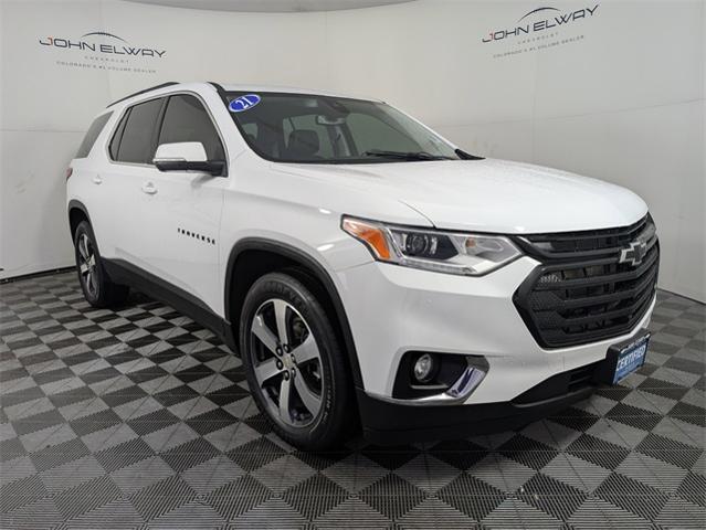 2021 Chevrolet Traverse Vehicle Photo in ENGLEWOOD, CO 80113-6708
