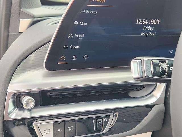 2025 Cadillac LYRIQ Vehicle Photo in HOUSTON, TX 77079