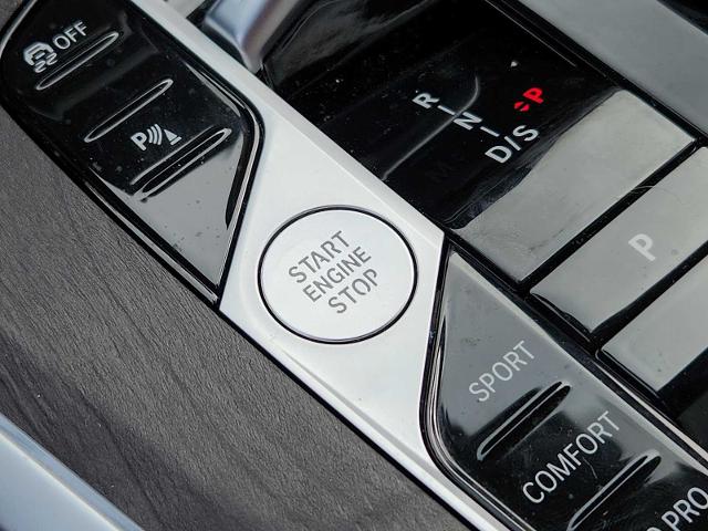 2024 BMW X5 xDrive40i Vehicle Photo in PLANO, TX 75024