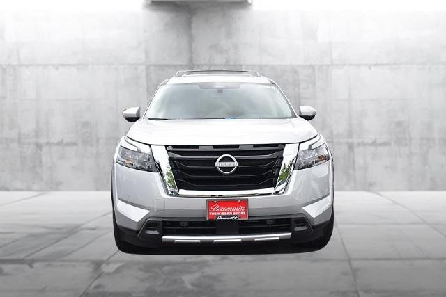 2025 Nissan Pathfinder Vehicle Photo in Ballwin, MO 63011