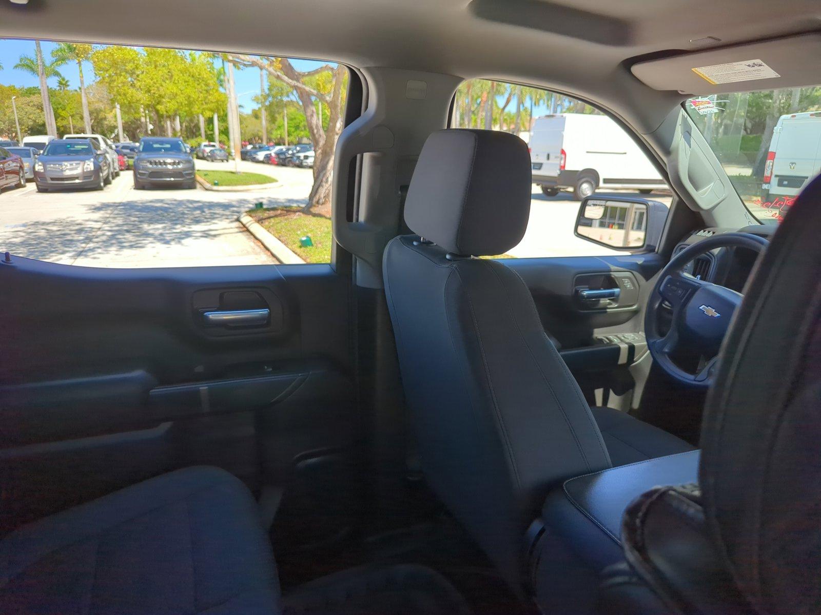 2022 Chevrolet Silverado 1500 LTD Vehicle Photo in Pembroke Pines , FL 33084