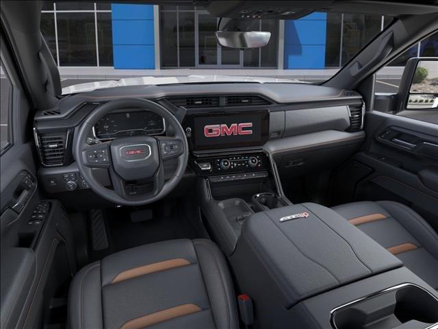 2025 GMC Sierra 2500 HD Vehicle Photo in ROXBORO, NC 27573-6143