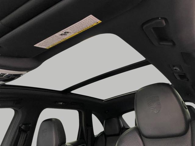 2018 Porsche Cayenne Vehicle Photo in Appleton, WI 54913